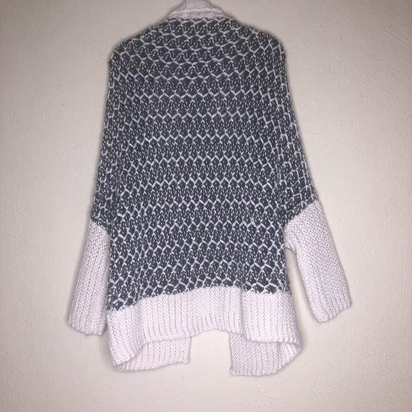 Simply Noelle OS Cozy Cardigan Sweater - Picture 2 of 6